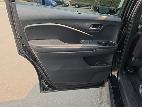 Certified 2023 Honda Passport TrailSport image 28