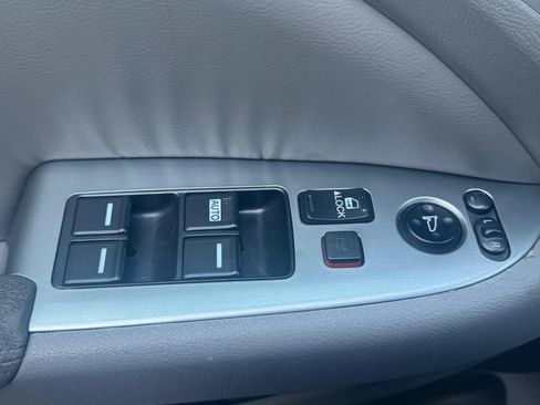 Used 2010 Honda Odyssey EX-L image 23
