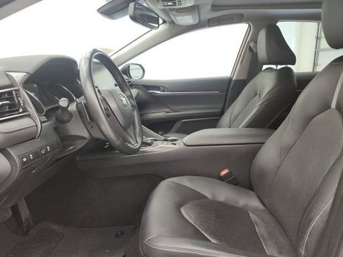 Used 2024 Toyota Camry XSE FWD image 15