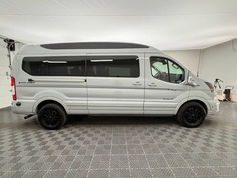 Used 2025 Ford Transit 150 Low Roof AWD image 6