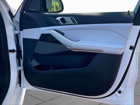 Certified 2024 BMW X5 M60i AWD/4WD image 23