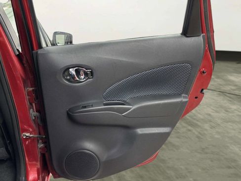 Used 2015 Nissan Versa Note SV image 16