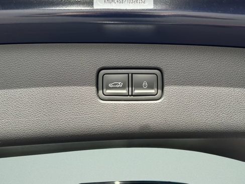 Used 2026 Genesis GV80 2.5T RWD image 17