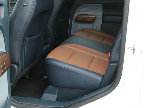 Used 2024 Ford Maverick Lariat image 22