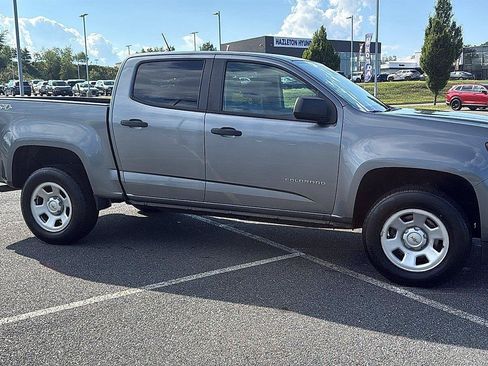 Used 2021 Chevrolet Colorado W/T w/ WT Convenience Package AWD/4WD image 3