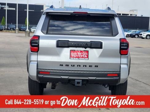 Used 2025 Toyota 4Runner SR5 image 6