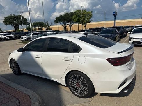 Used 2023 Kia Forte GT w/ GT2 Package FWD image 4