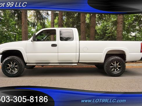 Used 2004 GMC Sierra 2500 SLE w/ Heavy-Duty Power Package image 1