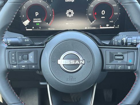 New 2026 Nissan Kicks SR w/ Cold Weather Package AWD/4WD image 21
