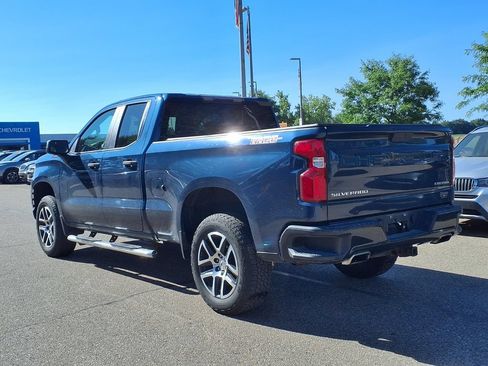 Used 2019 Chevrolet Silverado 1500 Custom Trail Boss w/ Custom Convenience Package AWD/4WD image 6