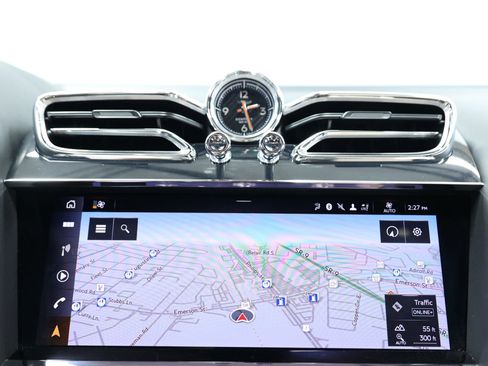 Used 2021 Bentley Bentayga w/ First Edition Specification AWD/4WD image 49