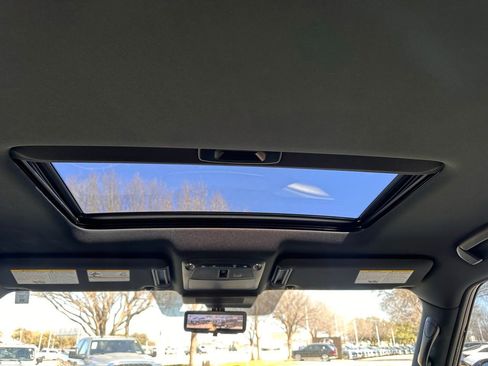 Used 2019 Nissan Armada Platinum w/ Captain's Chairs Package image 28