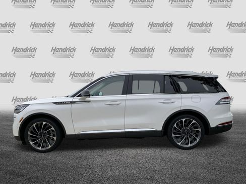 Used 2023 Lincoln Aviator Reserve w/ Equipment Group 201A RWD image 7