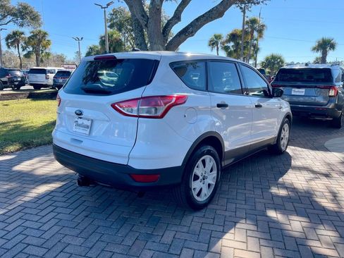 Used 2014 Ford Escape S image 5