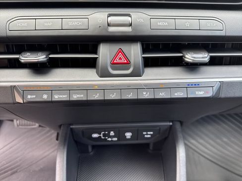 New 2026 Kia K4 FWD image 28