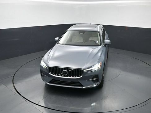 Used 2023 Volvo XC60 B5 Plus w/ Protection Package Premier FWD image 18
