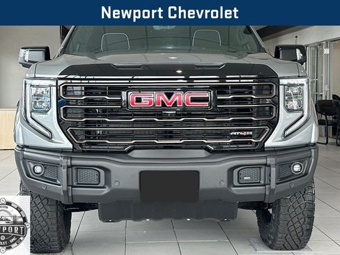 New 2026 GMC Sierra 1500 AT4X image 7