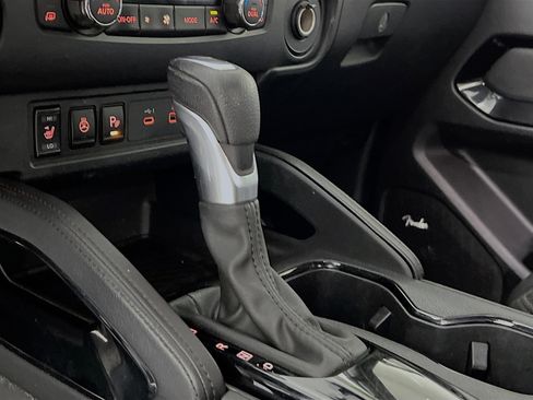 Used 2022 Nissan Frontier PRO-4X w/ Pro-4X Premium Package image 24