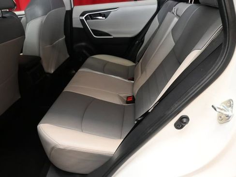 Certified 2020 Toyota RAV4 Limited image 4