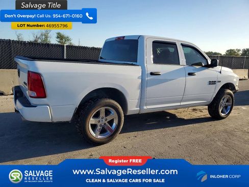 Used 2017 RAM 1500 Express w/ Express Value Package AWD/4WD image 4