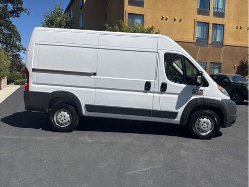 Used 2017 RAM ProMaster 1500 FWD image 6