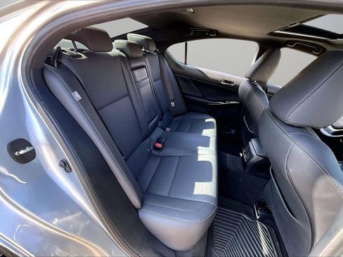 Used 2021 Lexus IS 300 w/ Comfort Package image 25