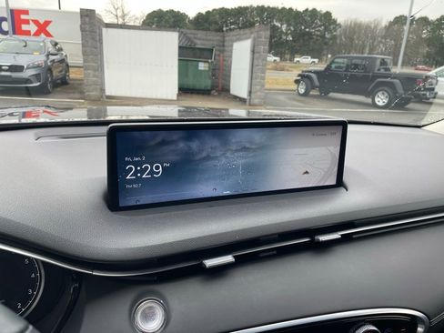 Used 2023 Genesis GV70 2.5T w/ Select Package image 16