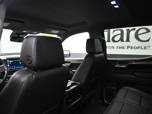 Used 2022 Chevrolet Silverado 1500 LT w/ All Star Edition Plus image 24