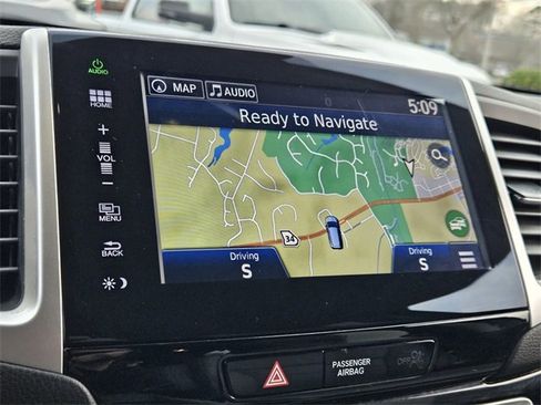 Used 2016 Honda Pilot Elite image 23