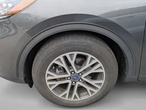 Used 2020 Ford Escape SEL image 8