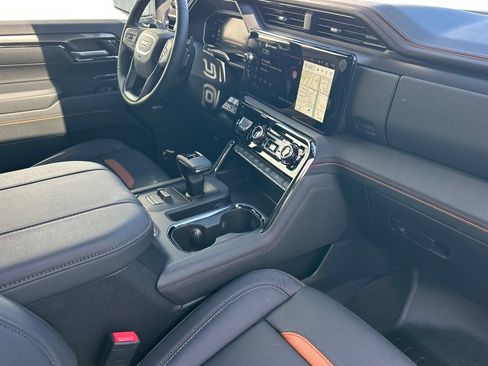 New 2026 GMC Sierra 1500 AT4 w/ AT4 Premium Package AWD/4WD image 13