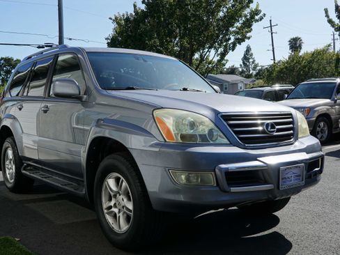 Used 2004 Lexus GX 470 AWD/4WD image 10