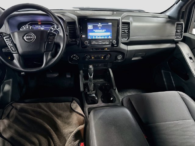 Used 2023 Nissan Frontier SV w/ Midnight Edition Package AWD/4WD image 21