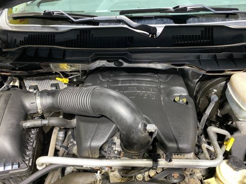 Used 2016 RAM 2500 Tradesman w/ Chrome Appearance Group AWD/4WD image 22