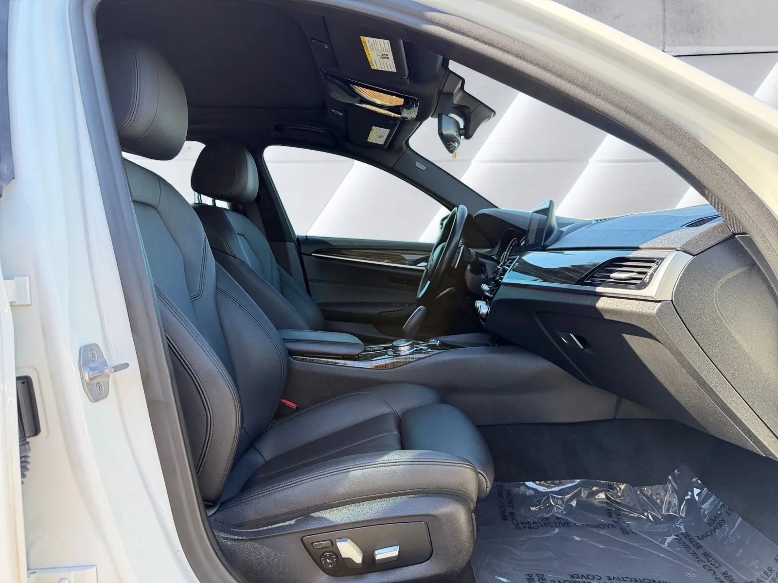 Used 2018 BMW 530i RWD image 10