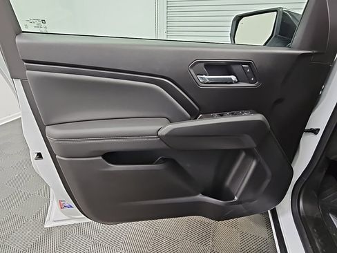 New 2026 GMC Canyon Elevation w/ Convenience Package image 29