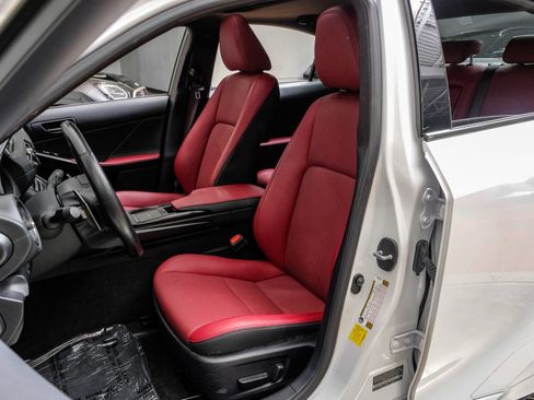 Used 2025 Lexus IS 350 F Sport RWD image 34