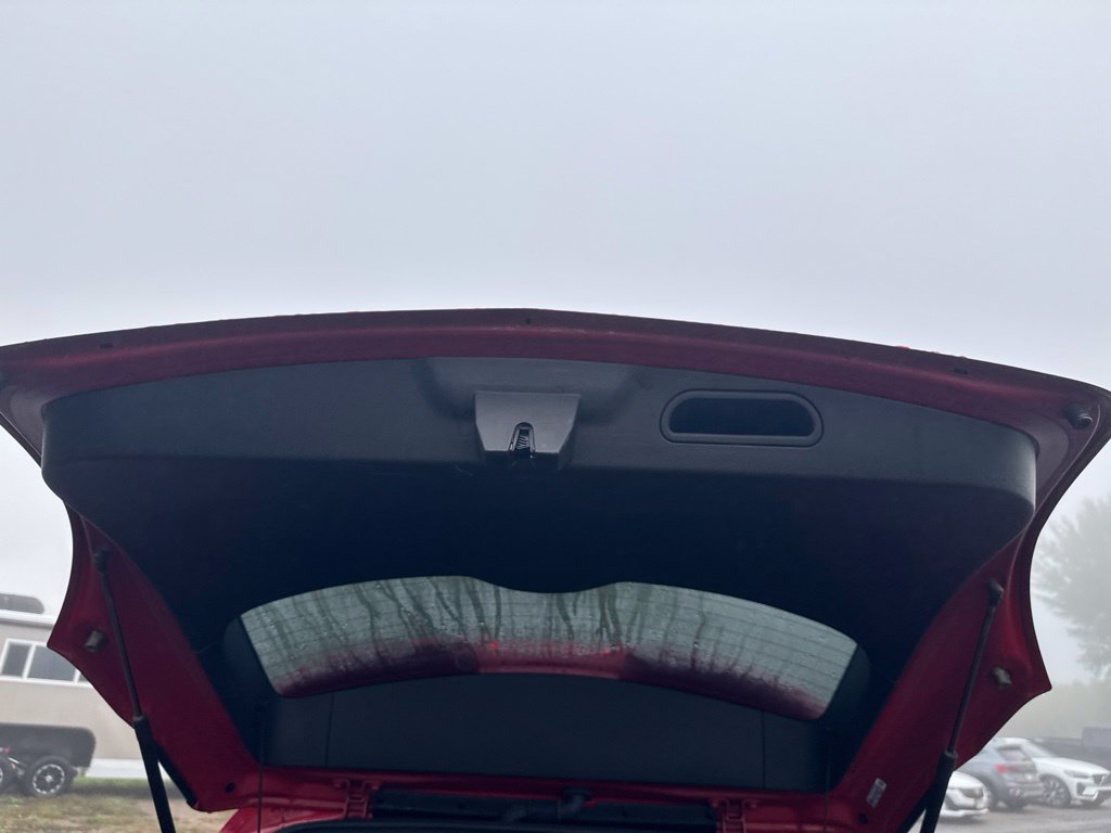 Used 2019 Buick Encore Sport Touring w/ Safety Package AWD/4WD image 36