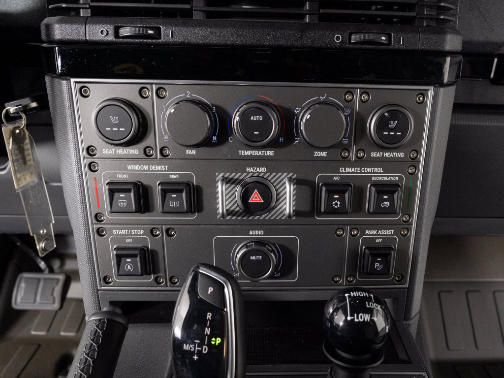 Used 2025 INEOS Grenadier Station Wagon AWD/4WD image 21