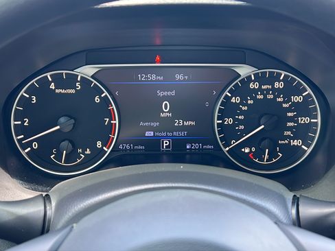 Used 2025 Nissan Altima 2.5 SV FWD image 20