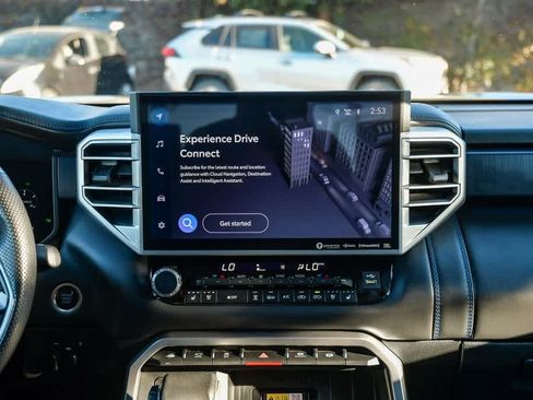 Used 2022 Toyota Tundra Platinum image 13