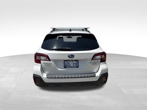 Used 2019 Subaru Outback 3.6R Touring w/ Popular Package #3A AWD/4WD image 4