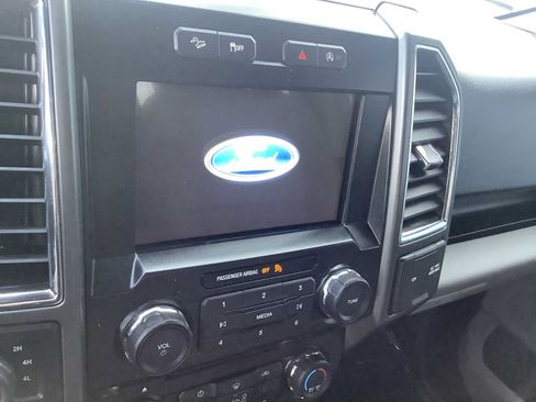Used 2017 Ford F150 XLT w/ Equipment Group 302A Luxury AWD/4WD image 16