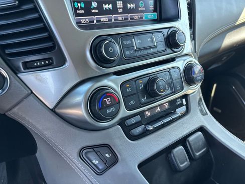 Used 2017 Chevrolet Tahoe LT image 18