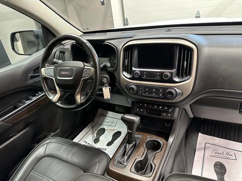 Used 2020 GMC Canyon Denali image 25