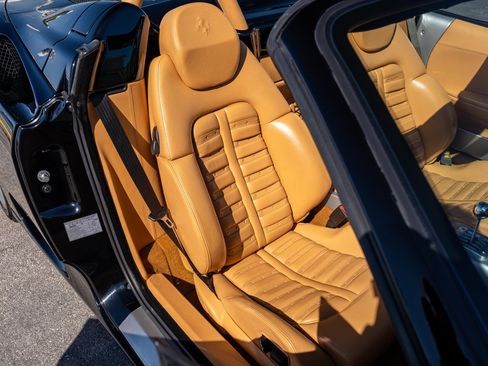 Used 2003 Ferrari 360 Spider image 32