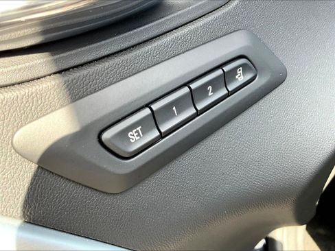 Used 2017 Chevrolet Camaro ZL1 RWD image 33