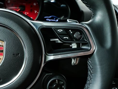 Certified 2024 Porsche 718 Cayman S RWD image 12