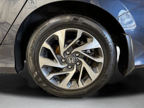 Used 2017 Honda Civic EX image 47