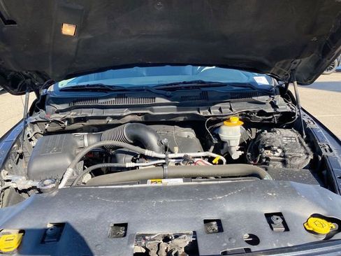 Used 2016 RAM 1500 Sport image 16